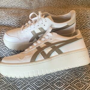 ASICS Women's White and Tan Platform Sneakers